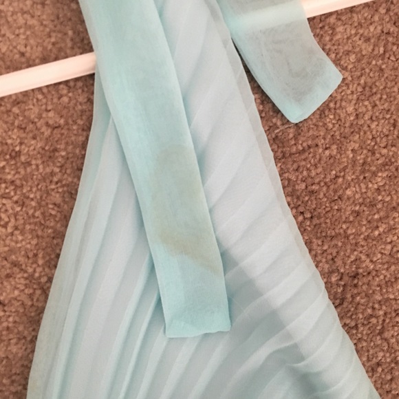 ABS Halter gown - Picture 2 of 4